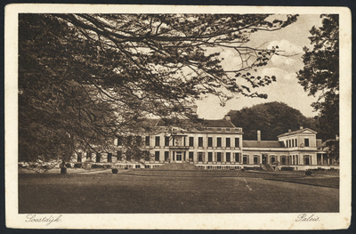 16828 Gezicht op het Paleis Soestdijk te Soestdijk (gemeente Baarn).